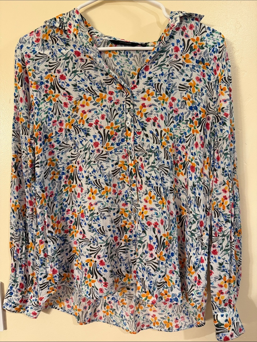 V-Neck Floral Button-Front Blouse - White Multi
